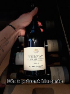 Nouvelle arrivée | Henri Boillot

Un Premier Cru d’exception rejoint notre cave.

Volnay 1er Cru Les Fremiets 2023 dévoile toute la grâce de la Bourgogne : une expression délicate, une texture soyeuse et une élégance remarquable.

Dès à présent à la carte.
.
#chanteloupenbrie #disneylandparís #valdeurope #gastronomiefrançaise #wine